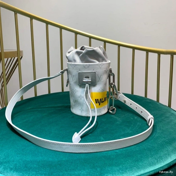 NANO BAG VUITTON LOUIS CHALK 0214